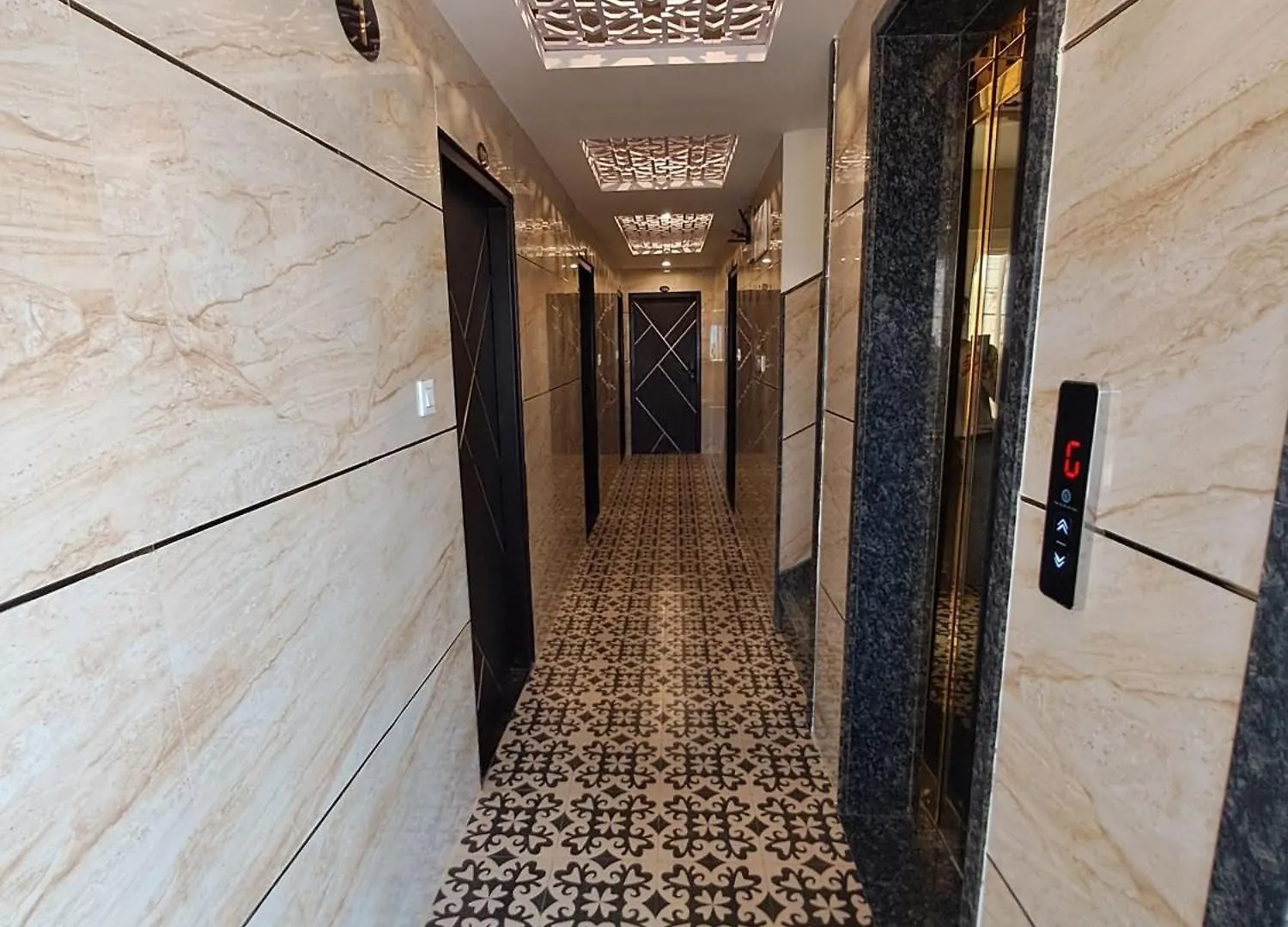 *** Hotel Meadows Inn Mysore India