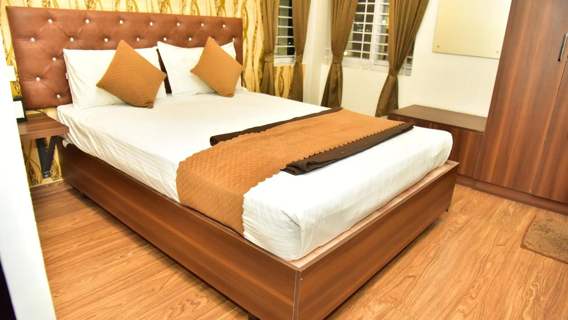 Meadows Inn Mysore 3*,  India