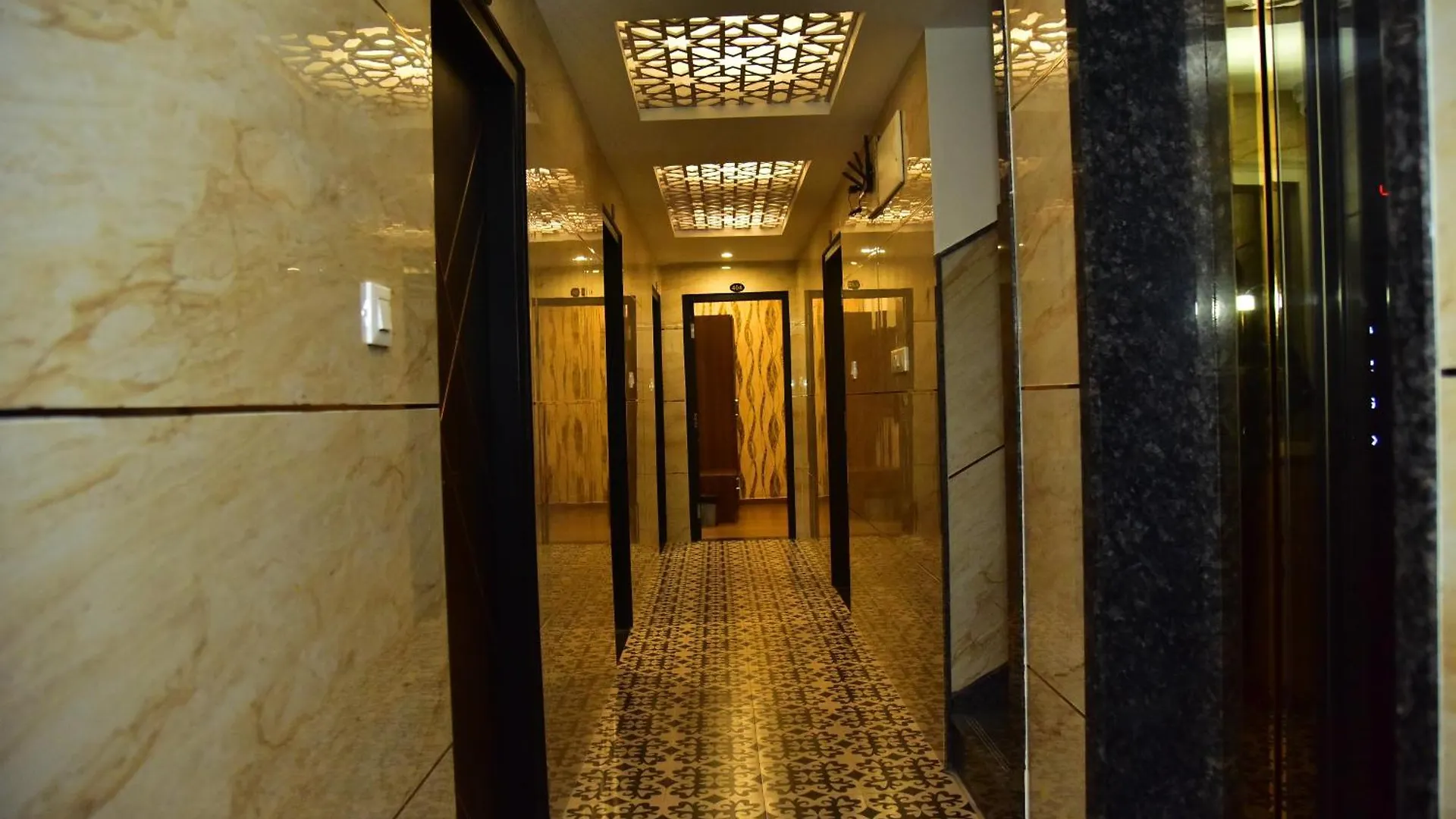 Hotel Meadows Inn Mysore