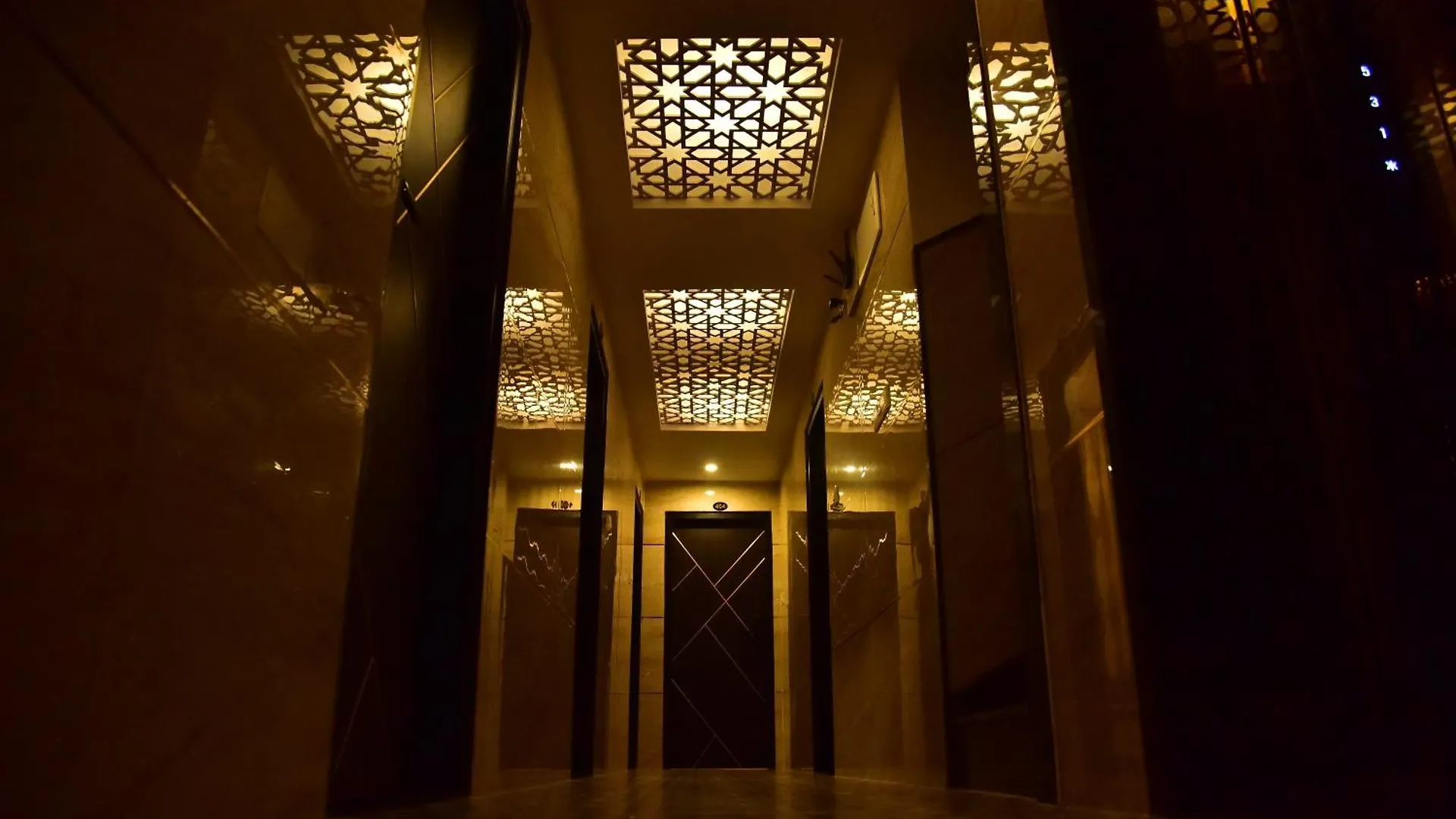 Hotel Meadows Inn Mysore